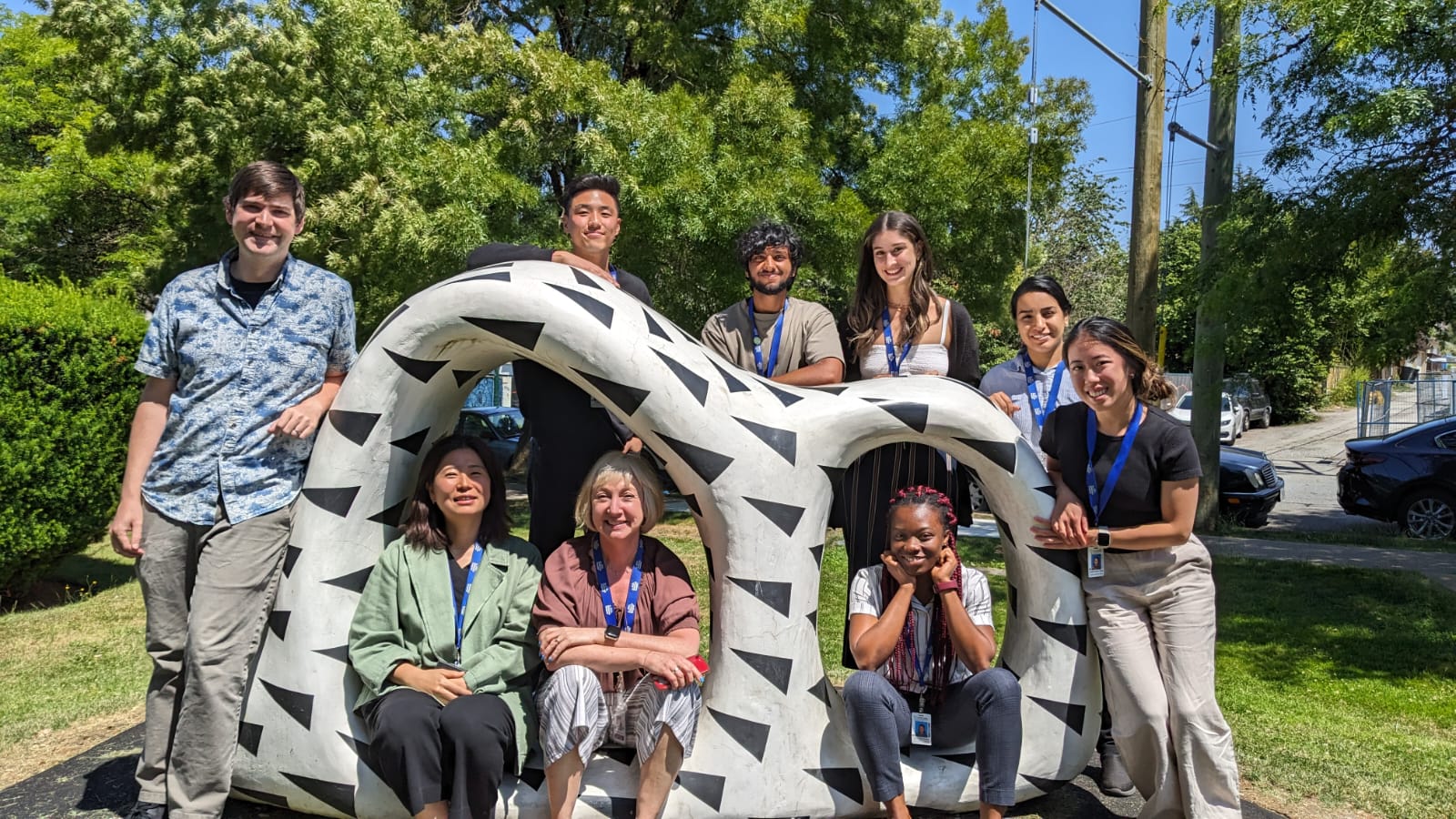 A lab photo on a sunny day at the BC Children's Hospital Research Institute! (2023)